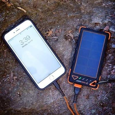 Tough Tested 8000mAh Powerbank Solar Water Resistant IP54 4